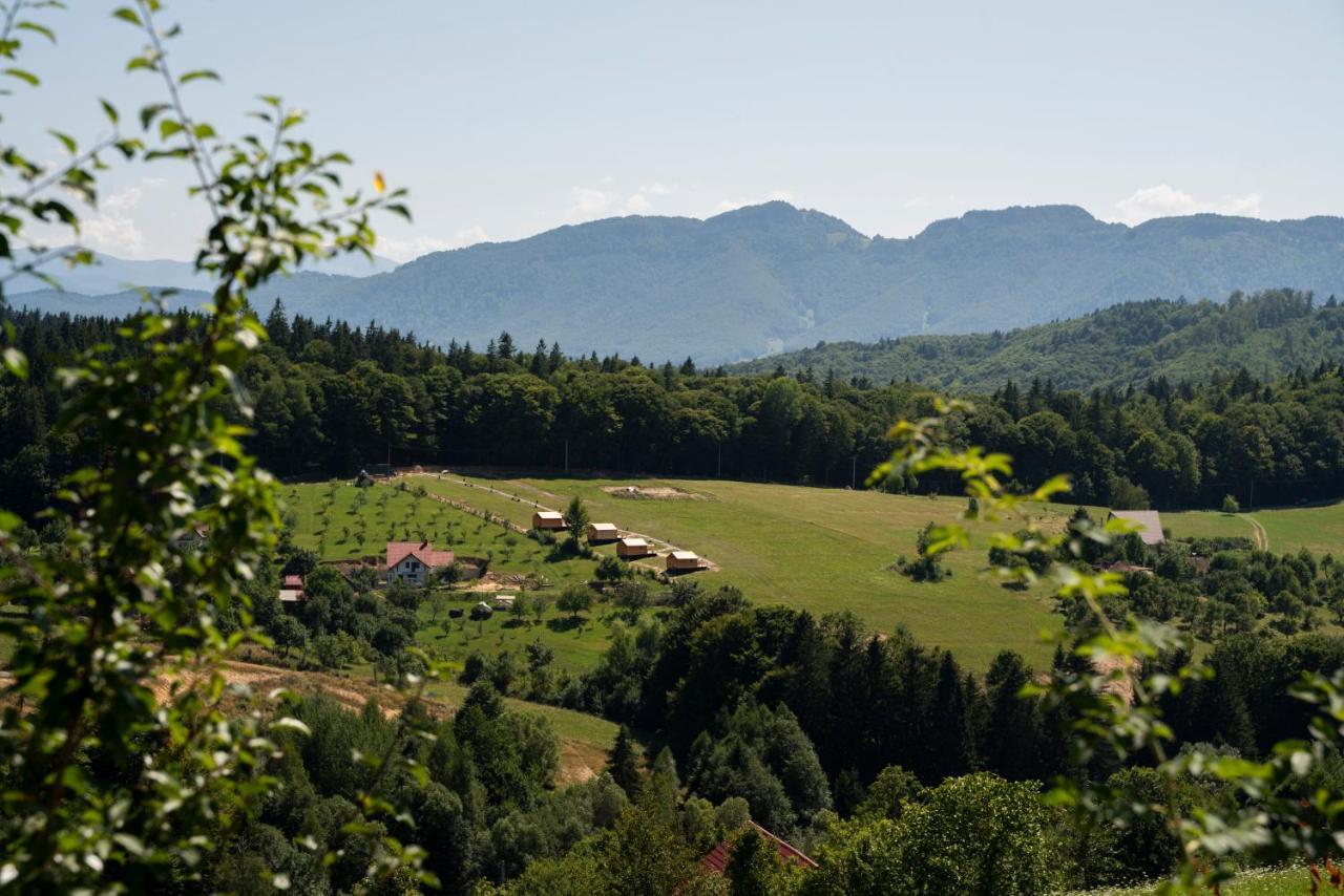 My Little Village Poiana Mărului 외부 사진